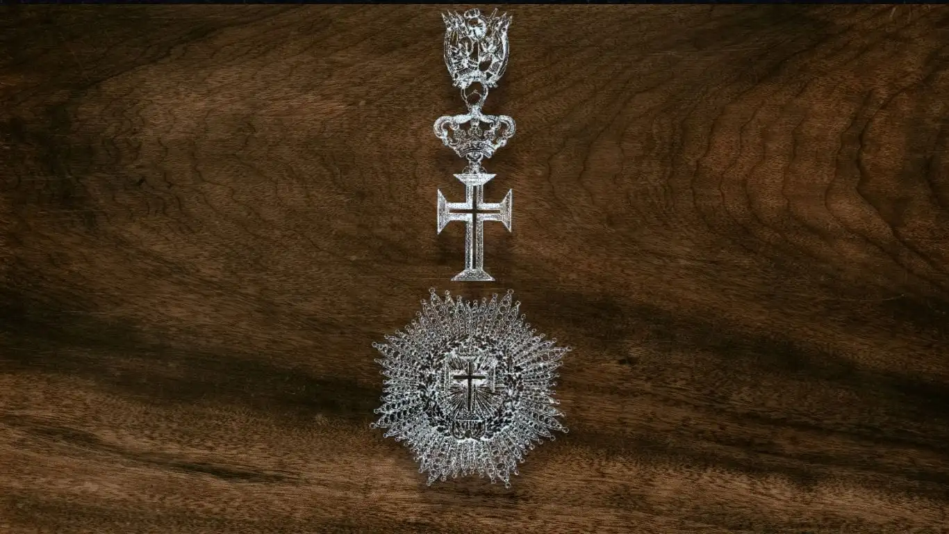 Insignia of the Supreme Order of Christ